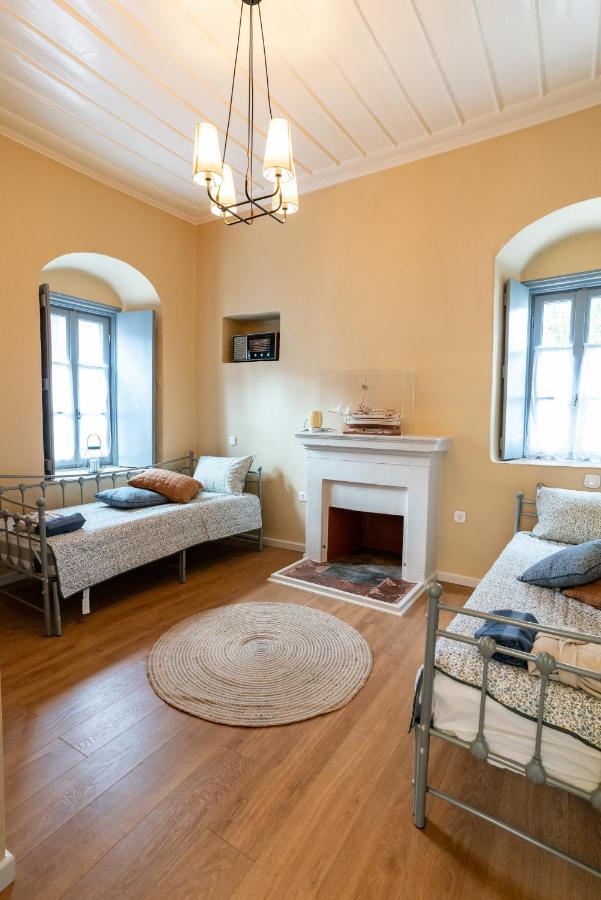 Englezena'S Guesthouse Leonidio Luaran gambar