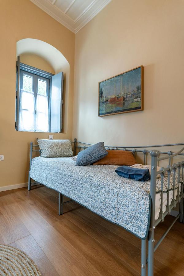 Englezena'S Guesthouse Leonidio Luaran gambar